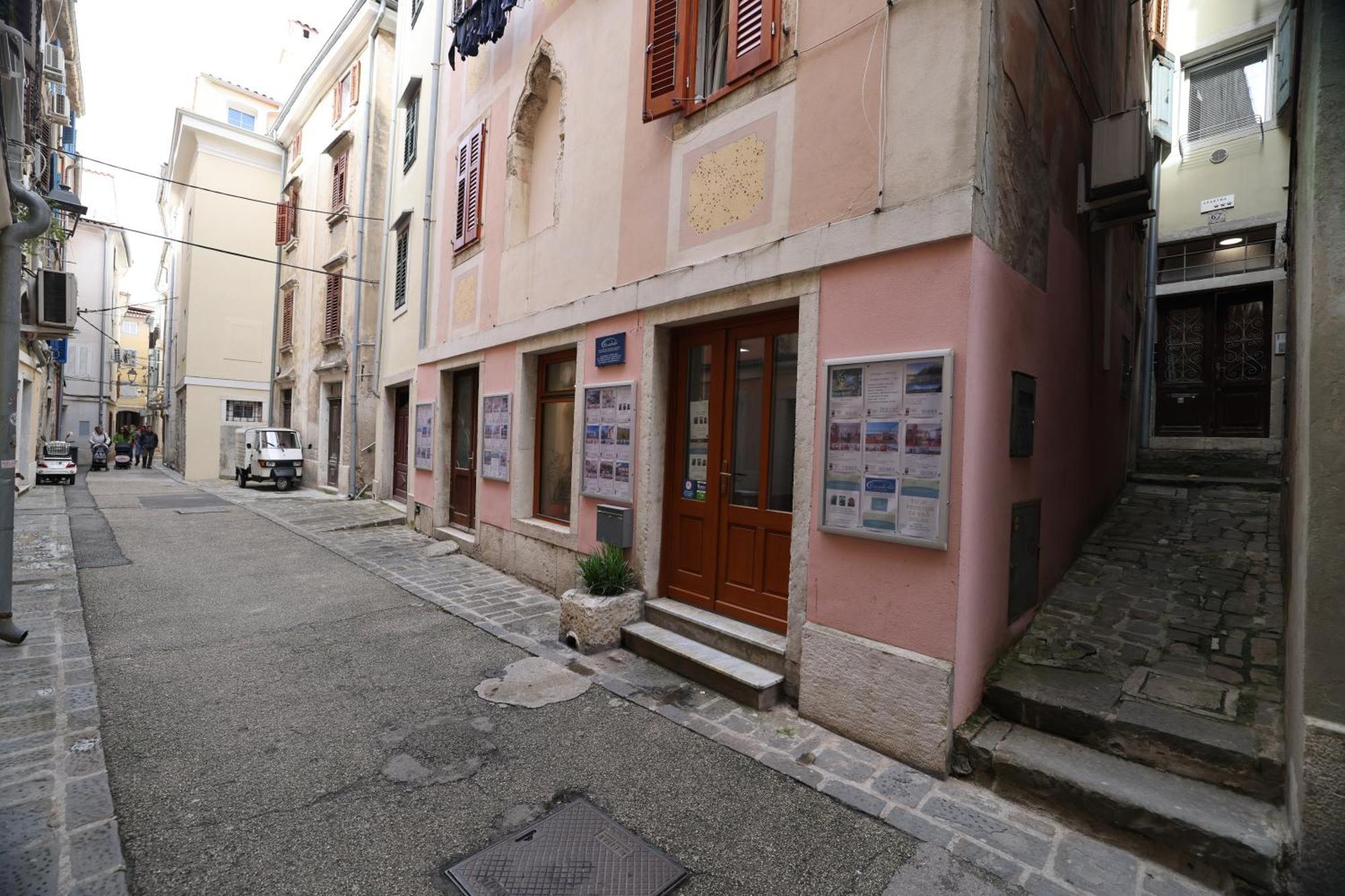 Ferienwohnung Mhouse Piran Exterior foto